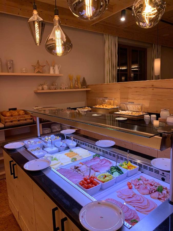 Hotel Alpenrose Muehlbach Am Hochkoenig Exteriör bild