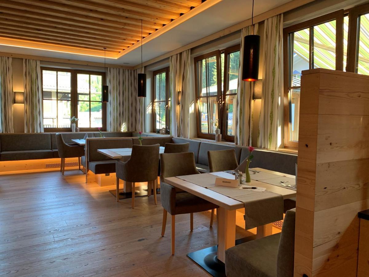 Hotel Alpenrose Muehlbach Am Hochkoenig Exteriör bild