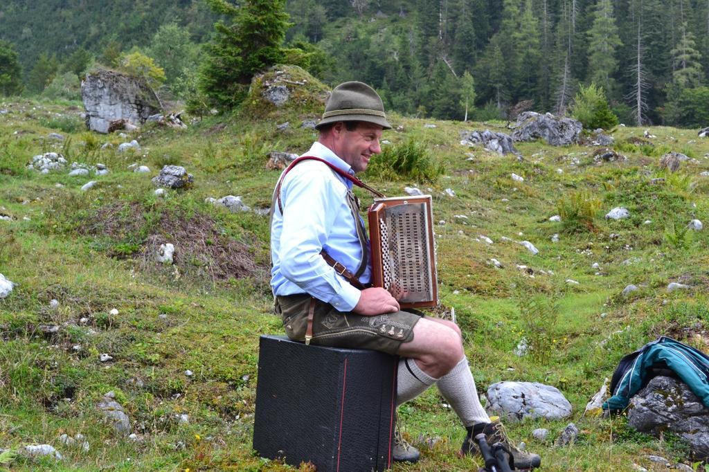 Hotel Alpenrose Muehlbach Am Hochkoenig Exteriör bild