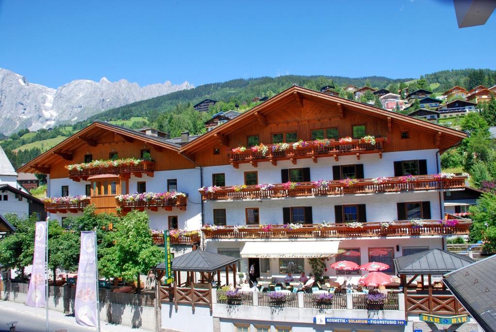 Hotel Alpenrose Muehlbach Am Hochkoenig Exteriör bild