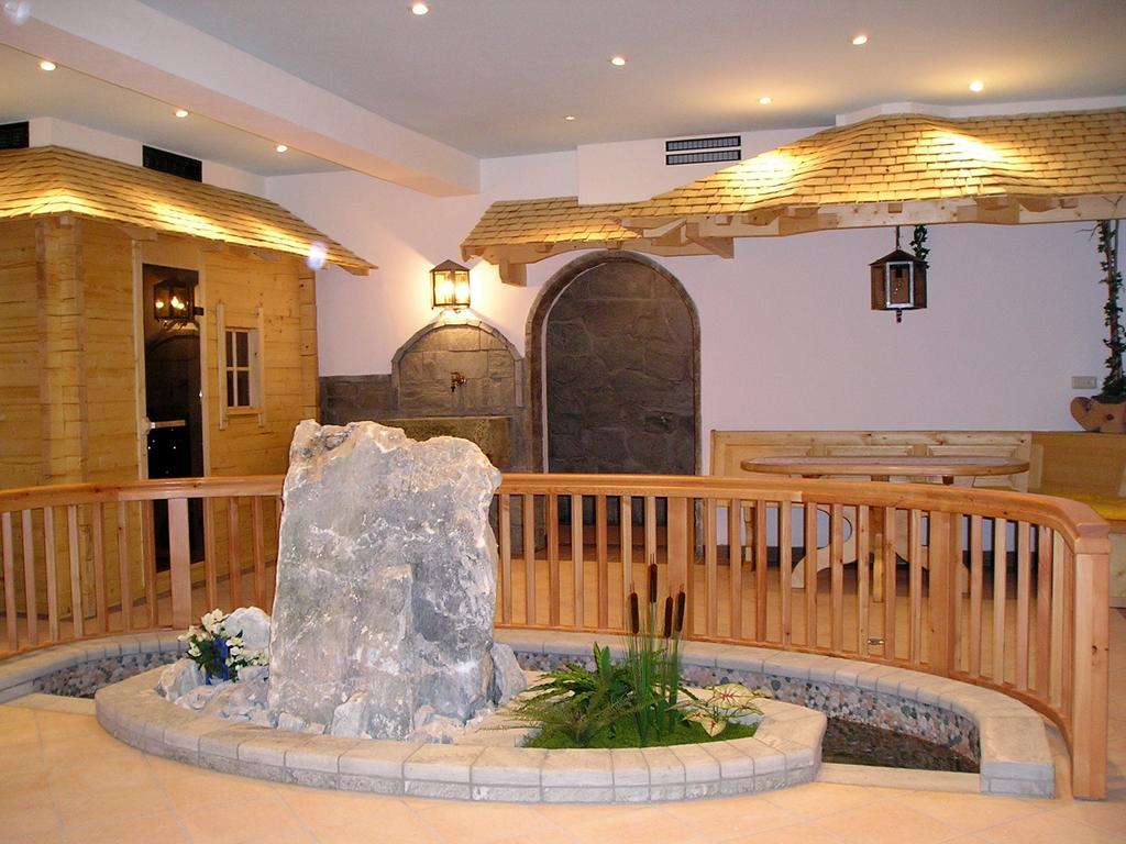 Hotel Alpenrose Muehlbach Am Hochkoenig Exteriör bild