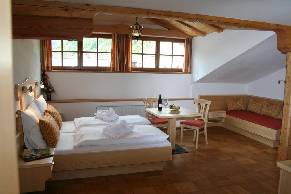 Hotel Alpenrose Muehlbach Am Hochkoenig Rum bild