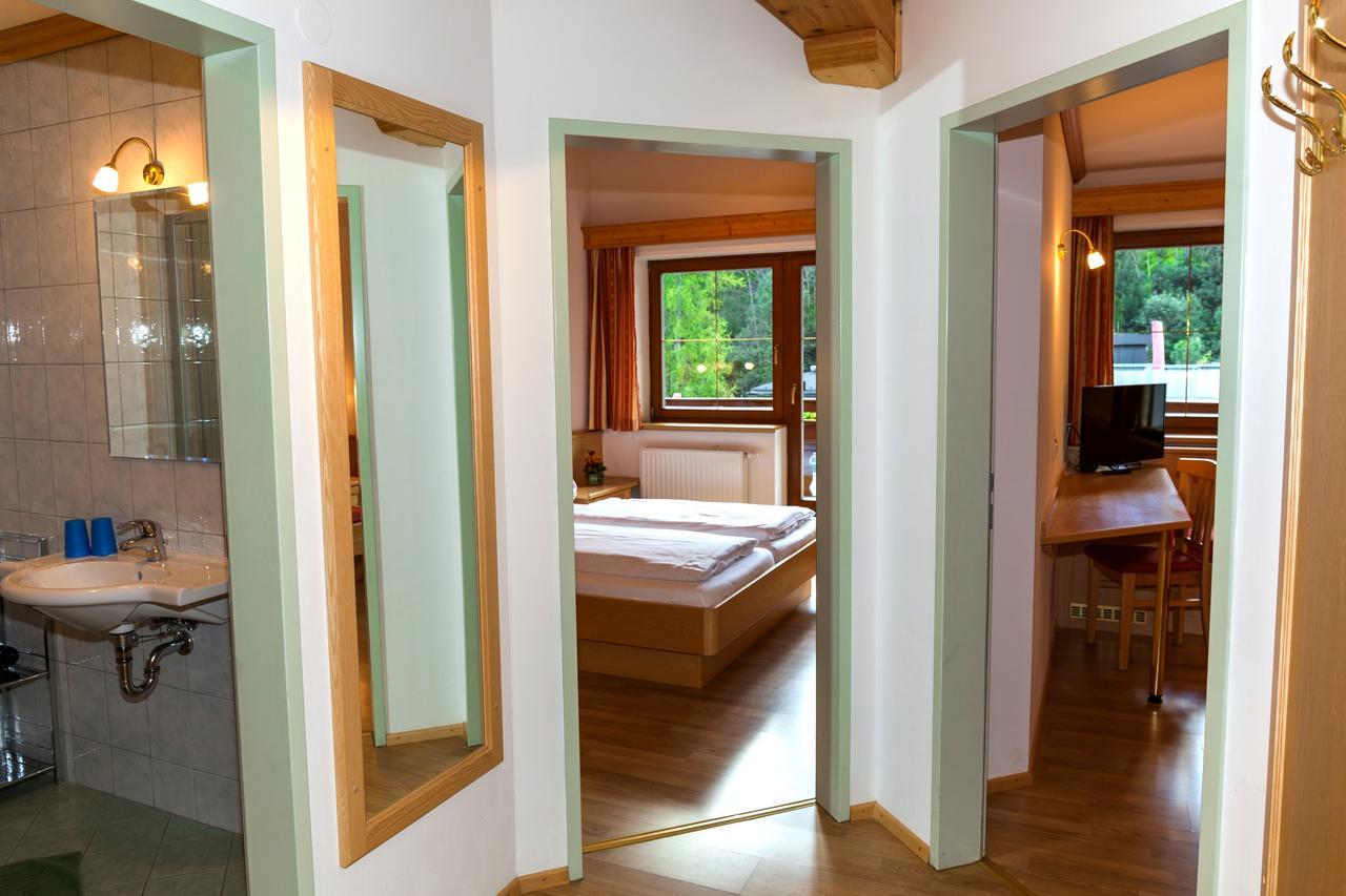 Hotel Alpenrose Muehlbach Am Hochkoenig Exteriör bild