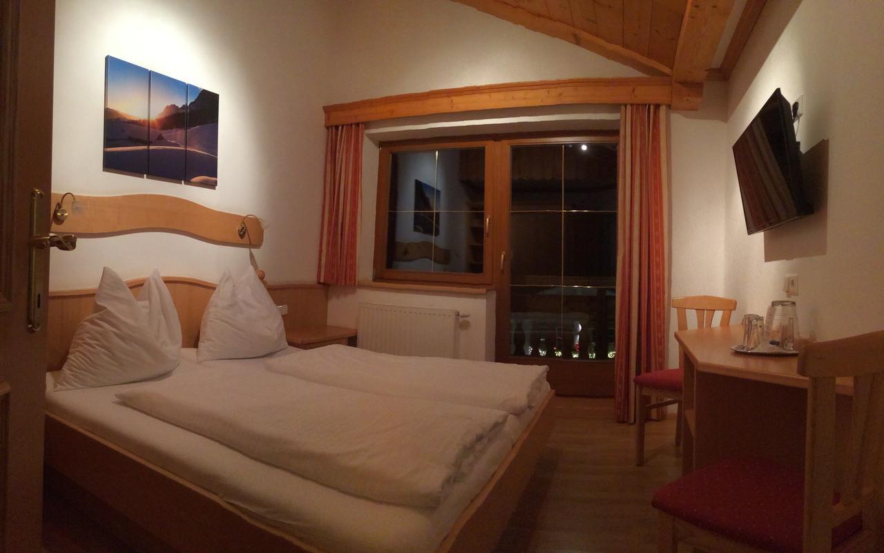 Hotel Alpenrose Muehlbach Am Hochkoenig Exteriör bild